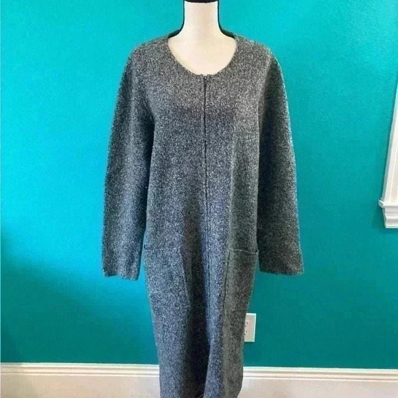 Eileen fisher grey long zip up coat in size xl - Picture 5 of 10